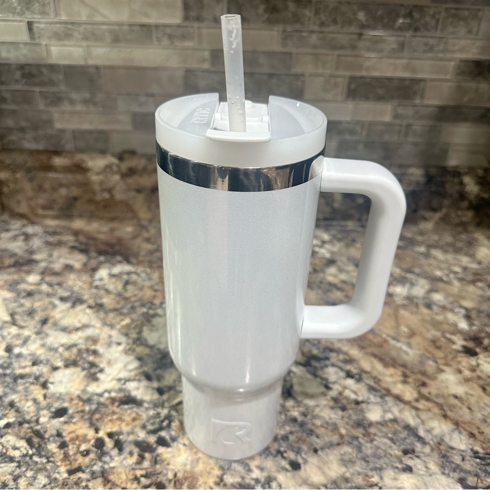 RTIC 30 oz Ceramic Lined Road Trip Tumbler, Leak-Resistant Straw Lid, WHITE